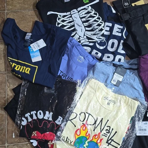 Size Small Bundle 16NWT 1Used - Picture 2 of 4